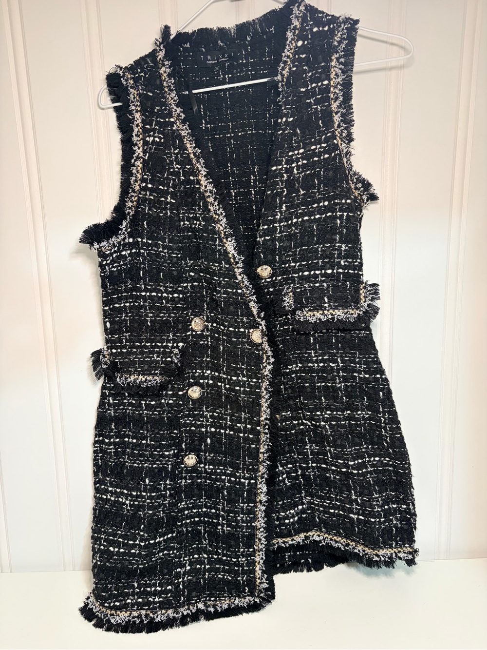 NWT Tweed Sleeveless Long Vest Jacket - Black & White